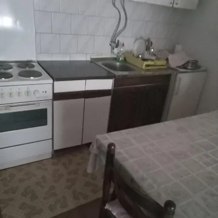 Janina Hisa * Stolac